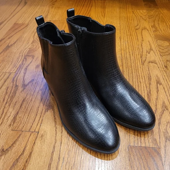Old Navy Shoes Black Faux Leather Ankle Boots Poshmark